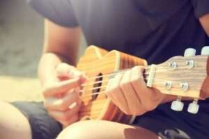 Master the Ukulele: Online Lessons to Play Like a Pro!